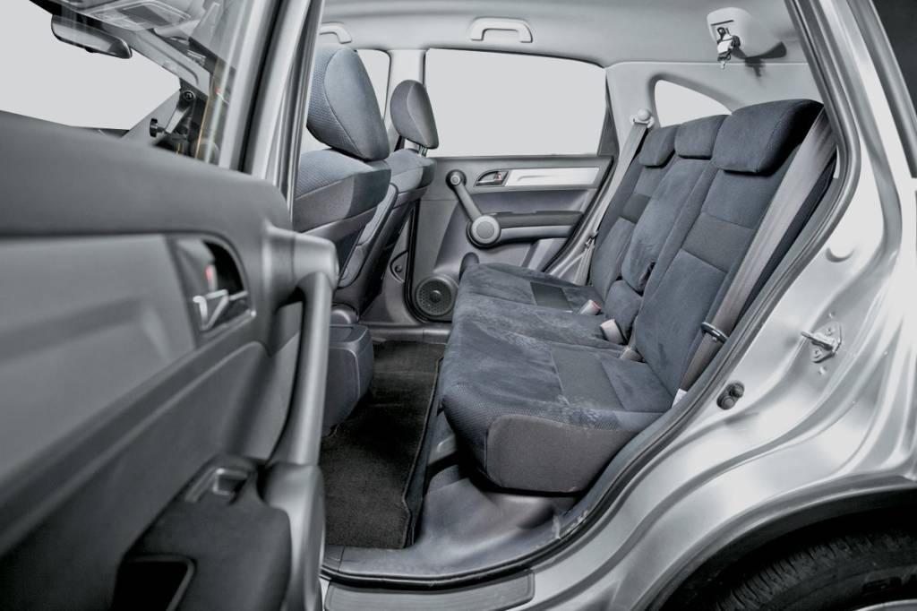 COMPARATIVO CR-V IX35 RAV4 SPORTAGE COMPARATIVO CR-V IX35 RAV4 SPORTAGE
