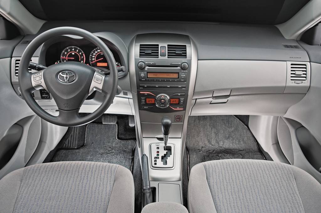Toyota Corolla usado 2008 a 2014