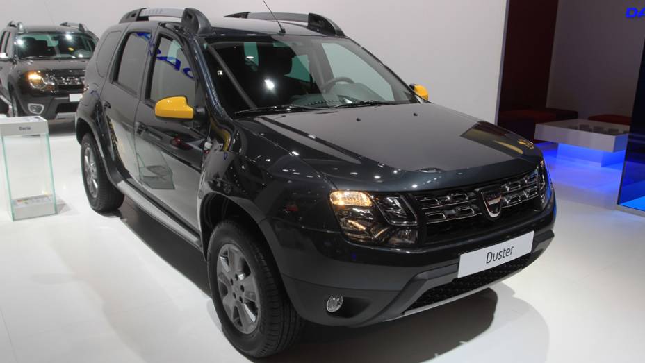 Dacia Duster Air | <a href="https://quatrorodas.abril.com.br/noticias/saloes/paris-2014/dacia-revela-duster-air-sandero-black-touch-802298.shtml" rel="migration">Leia mais</a> | <a href="https://quatrorodas.abril.com.br/galerias/saloes/paris/2014/direto-salao-paris-parte-2" rel="migration"></a>