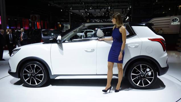 Desenho antecipa futuro modelo de produção | <a href="https://quatrorodas.abril.com.br/noticias/saloes/paris-2014/ssangyong-lanca-suv-salao-paris-799528.shtml" rel="migration">Leia mais</a> Desenho antecipa futuro modelo de produção | <a href="https://quatrorodas.abril.com.br/noticias/saloes/paris-2014/ssangyong-lanca-suv-salao-paris-799528.shtml" rel="migration">Leia mais</a>