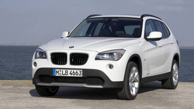 BMW X1: 112 unidades no mês | 1.997 veículos até novembro de 2014 BMW X1: 112 unidades no mês | 1.997 veículos até novembro de 2014