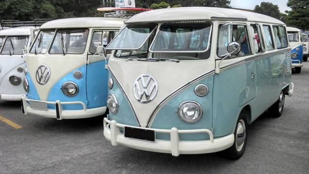 As janelas dianteiras com abertura para frente (Safari Windows) era um dos acessórios mais inusitados | <a href="https://quatrorodas.abril.com.br/noticias/classicos//vw-reune-fas-kombi-sao-bernardo-762640.shtml" rel="migration">Leia mais</a> As janelas dianteiras com abertura para frente (Safari Windows) era um dos acessórios mais inusitados | <a href="https://quatrorodas.abril.com.br/noticias/classicos//vw-reune-fas-kombi-sao-bernardo-762640.shtml" rel="migration">Leia mais</a>