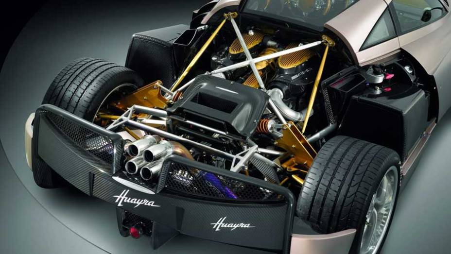 O Huayra é o novo superesportivo da marca de Horacio Pagani