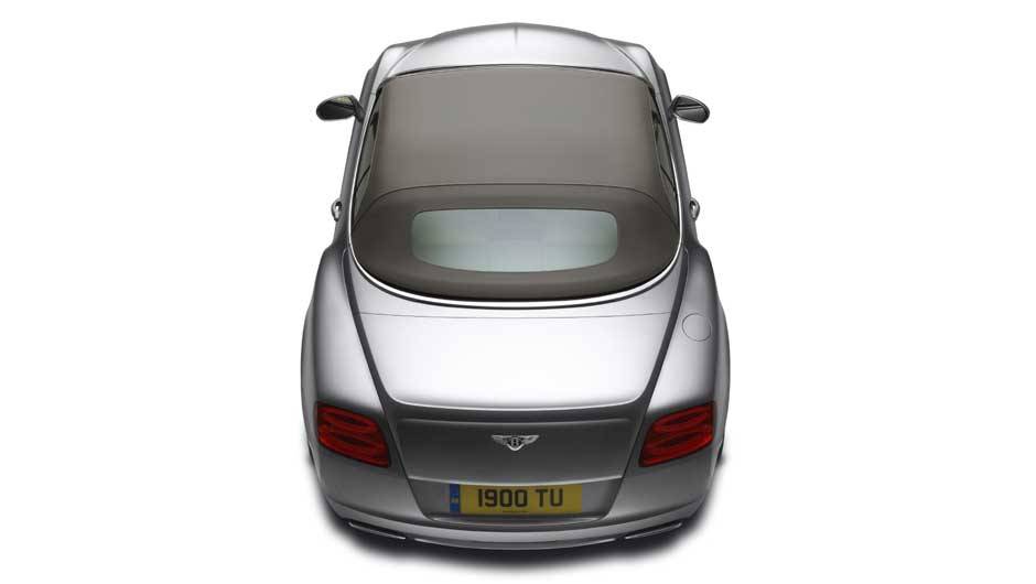 Nova gera&ccedil;&atilde;o vai estar no Sal&atilde;o de Frankfurt | <a href="https://quatrorodas.abril.com.br/carros/lancamentos/bentley-continental-gtc-637536.shtml" rel="migration">Leia mais</a>