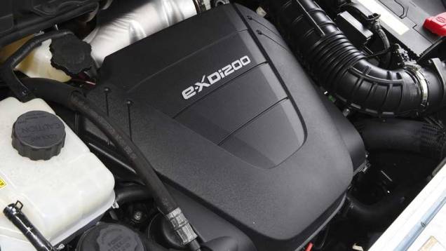 Motor é o 2.0 16V a diesel, que desenvolve 175 cv | <a href="https://quatrorodas.abril.com.br/carros/lancamentos/ssangyong-korando-637990.shtml" rel="migration">Leia mais</a> Motor é o 2.0 16V a diesel, que desenvolve 175 cv | <a href="https://quatrorodas.abril.com.br/carros/lancamentos/ssangyong-korando-637990.shtml" rel="migration">Leia mais</a>