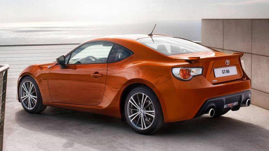 A Toyota garante que o GT 86 será um legítimo esportivo | <a href="https://quatrorodas.abril.com.br/noticias/toyota-mostra-detalhes-gt-86-308379_p.shtml" rel="migration">Leia mais</a>