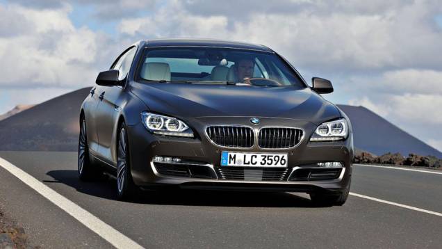 O Série 6 Gran Coupe não é apenas uma versão quatro portas do modelo cupê... | <a href="https://quatrorodas.abril.com.br/saloes/genebra/2012/bmw-serie-g-gran-coupe-678484.shtml" rel="migration">Leia mais</a> O Série 6 Gran Coupe não é apenas uma versão quatro portas do modelo cupê... | <a href="https://quatrorodas.abril.com.br/saloes/genebra/2012/bmw-serie-g-gran-coupe-678484.shtml" rel="migration">Leia mais</a>