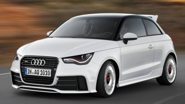Compacto tem motor de 232 cv de potência e 35 mkgf de torque | <a href="https://quatrorodas.abril.com.br/salao-do-automovel/2012/carros/a1-quattro-704042.shtml" rel="migration">Leia mais</a> Compacto tem motor de 232 cv de potência e 35 mkgf de torque | <a href="https://quatrorodas.abril.com.br/salao-do-automovel/2012/carros/a1-quattro-704042.shtml" rel="migration">Leia mais</a>