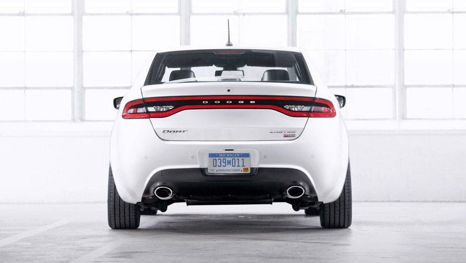 O Dart ter&aacute; tr&ecirc;s op&ccedil;&otilde;es de motoriza&ccedil;&atilde;o | <a href="https://quatrorodas.abril.com.br/reportagens/salao/dodge-dart-662260.shtml" rel="migration">Leia mais</a>