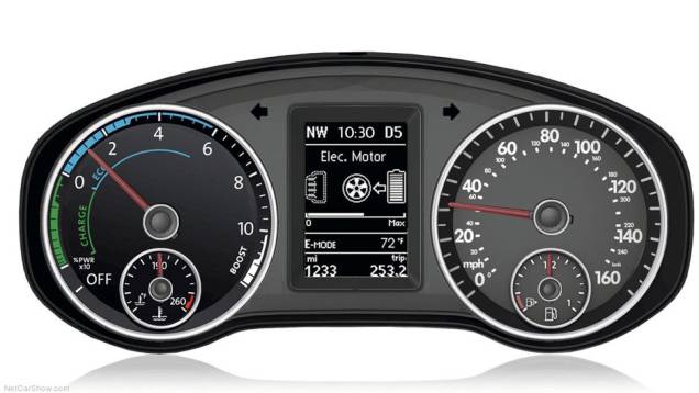 Jetta Hybrid se destaca pelas modificações aerodinâmicas, que incluem novo defletor de ar dianteiro e um difusor traseiro