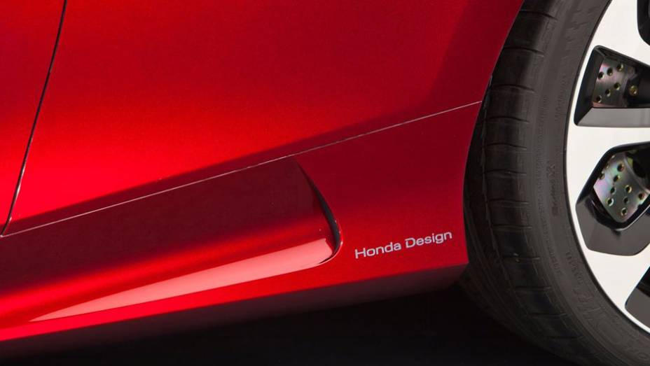 Detalhes na carroceria atentam para o design do modelo