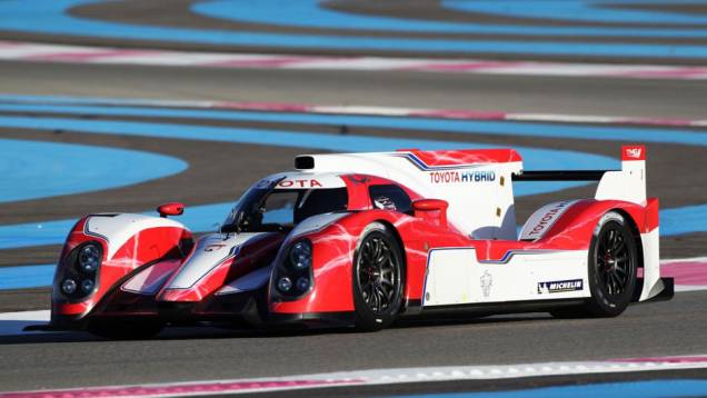 Modelo com motor híbrido marca a volta da Toyota às 24 Horas de Le Mans Modelo com motor híbrido marca a volta da Toyota às 24 Horas de Le Mans