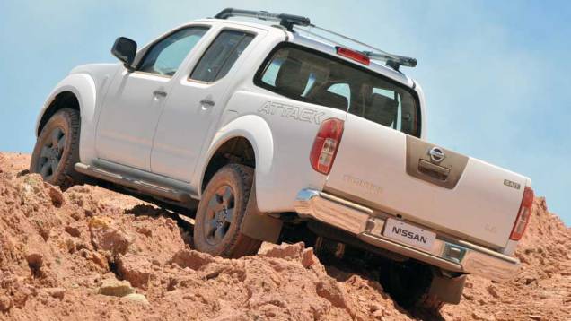 Picape já está disponível em todas as concessionárias do país | <a href="/carros/lancamentos/nissan-frontier-2013-676772.shtml" rel="migration">Leia mais</a> Picape já está disponível em todas as concessionárias do país | <a href="/carros/lancamentos/nissan-frontier-2013-676772.shtml" rel="migration">Leia mais</a>