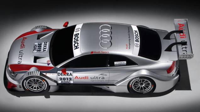 Audi A5 DTM irá disputar campeonato de turismo alemão contra <a href="https://quatrorodas.abril.com.br/galerias/bmw/m3-dtm-677564.shtml" target="_blank" rel="migration">BMW M3 DTM</a> e <a href="https://quatrorodas.abril.com.br/galerias/mercedes-benz/classe-c-dtm-677561.shtml" rel="migration"></a>