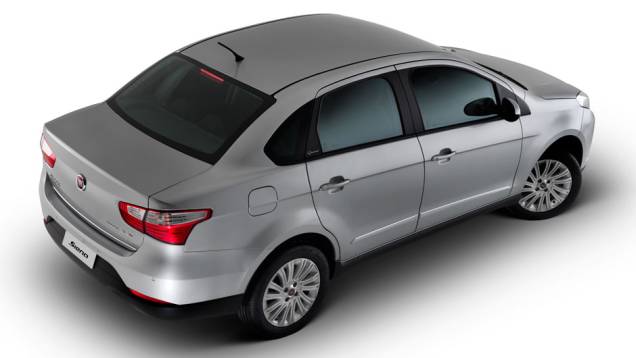 O Grand Siena faz jus ao nome: ele está maior que a geração anterior | <a href="https://quatrorodas.abril.com.br/carros/lancamentos/fiat-grand-siena-680146.shtml" rel="migration">Leia mais</a> O Grand Siena faz jus ao nome: ele está maior que a geração anterior | <a href="https://quatrorodas.abril.com.br/carros/lancamentos/fiat-grand-siena-680146.shtml" rel="migration">Leia mais</a>