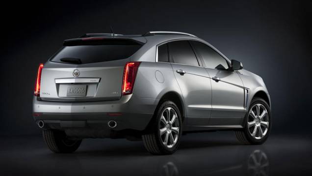 SRX tem motor 3.6 V6 de 308 cv de potência | <a href="https://quatrorodas.abril.com.br/saloes/nova-york/2012/cadillac-srx-2013-681057.shtml" rel="migration">Leia mais</a> SRX tem motor 3.6 V6 de 308 cv de potência | <a href="https://quatrorodas.abril.com.br/saloes/nova-york/2012/cadillac-srx-2013-681057.shtml" rel="migration">Leia mais</a>