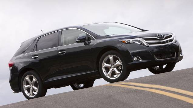 Com poucas alterações, destaque fica por conta da nova grade | <a href="https://quatrorodas.abril.com.br/saloes/nova-york/2012/toyota-venza-681150.shtml" rel="migration">Leia mais</a> Com poucas alterações, destaque fica por conta da nova grade | <a href="https://quatrorodas.abril.com.br/saloes/nova-york/2012/toyota-venza-681150.shtml" rel="migration">Leia mais</a>