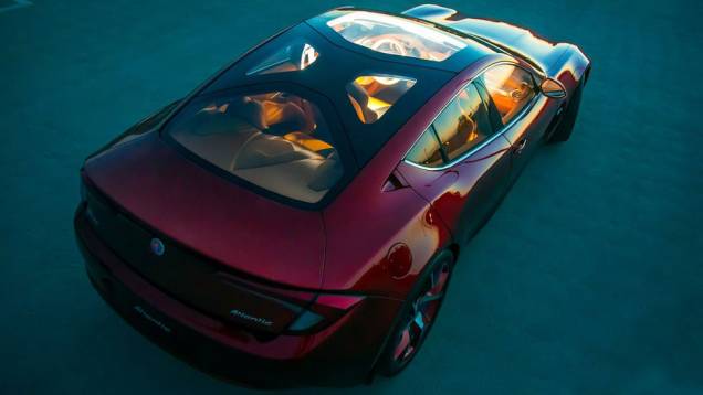 Teto solar amplo oferece conforto e visibilidade extrema aos ocupantes | <a href="https://quatrorodas.abril.com.br/saloes/nova-york/2012/fisker-atlantic-681184.shtml" rel="migration">Leia mais</a> Teto solar amplo oferece conforto e visibilidade extrema aos ocupantes | <a href="https://quatrorodas.abril.com.br/saloes/nova-york/2012/fisker-atlantic-681184.shtml" rel="migration">Leia mais</a>