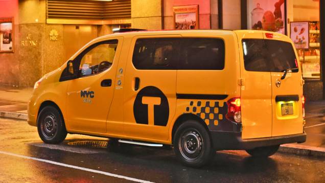 Sua apresentação oficial ocorreu no Salão de Nova York | <a href="https://quatrorodas.abril.com.br/saloes/nova-york/2012/nv200-681183.shtml" rel="migration">Leia mais</a> Sua apresentação oficial ocorreu no Salão de Nova York | <a href="https://quatrorodas.abril.com.br/saloes/nova-york/2012/nv200-681183.shtml" rel="migration">Leia mais</a>