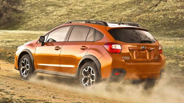 O XV Crosstrek tem motor 2.0 boxer que entrega 150 cv de potência | <a href="https://quatrorodas.abril.com.br/saloes/nova-york/2012/subaru-xv-crosstrek-681313.shtml" rel="migration">Leia mais</a>