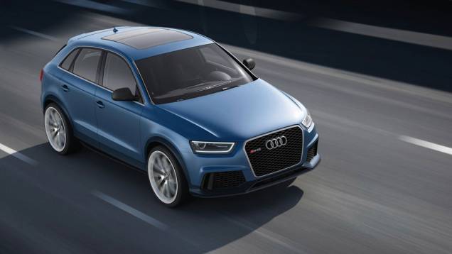 Teto solar panorâmico dá um toque especial ao SUV esportivo | <a href="https://quatrorodas.abril.com.br/saloes/pequim/2012/audi-rs-q3-concept-682486.shtml" rel="migration">Leia mais</a> Teto solar panorâmico dá um toque especial ao SUV esportivo | <a href="https://quatrorodas.abril.com.br/saloes/pequim/2012/audi-rs-q3-concept-682486.shtml" rel="migration">Leia mais</a>
