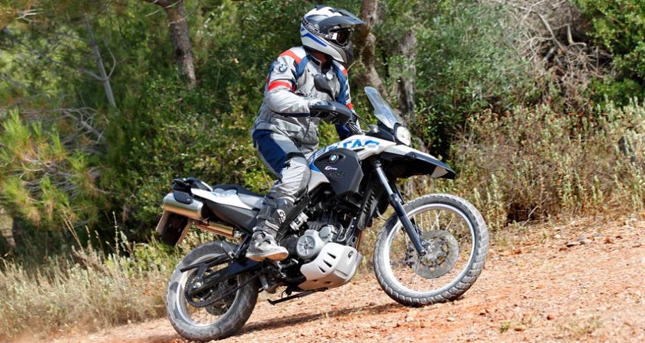 A Sertão é uma versão mais trilheira da maxitrail G650 GS