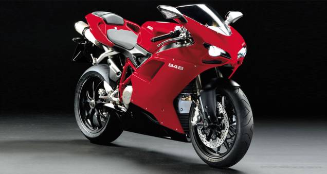 848: produzida desde 2008, a esportiva foi desenvolvida em cooperação com a Ducati Corse, responsável pelas motos de competição da marca 848: produzida desde 2008, a esportiva foi desenvolvida em cooperação com a Ducati Corse, responsável pelas motos de competição da marca