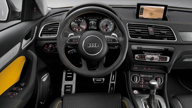 O SUV vai de 0 a 100 km/h em 5,5 segundos | <a href="https://quatrorodas.abril.com.br/saloes/pequim/2012/audi-q3-jinlong-yufeng-682750.shtml" rel="migration">Leia mais</a>