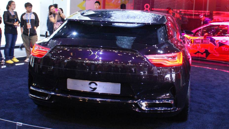 Citroën Numéro 9 | <a href="https://quatrorodas.abril.com.br/galerias/saloes/pequim/2012/ds-numero-9-681911.shtml" rel="migration">Veja mais fotos</a>