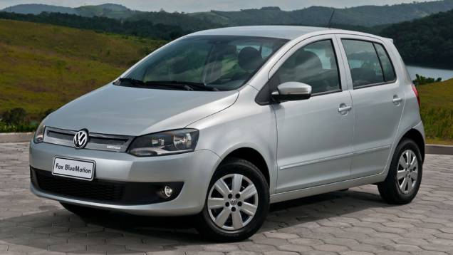 Pneus são verdes e motor 1.6 foi recalibrado | <a href="https://quatrorodas.abril.com.br/carros/lancamentos/vw-fox-bluemotion-683155.shtml" rel="migration">Leia mais</a>