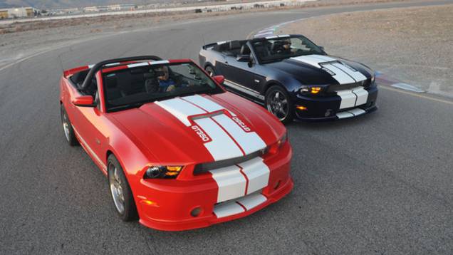 Shelby GT350 2012: edição limitada a 350 unidades ganhou carroceria conversível depois de 40 anos | <a href="https://quatrorodas.abril.com.br/noticias/carrol-shelby-morre-aos-89-anos-321336_p.shtml" target="_blank" rel="migration">Carroll Shelby morre aos 89 anos</a> | Shelby GT350 2012: edição limitada a 350 unidades ganhou carroceria conversível depois de 40 anos | <a href="https://quatrorodas.abril.com.br/noticias/carrol-shelby-morre-aos-89-anos-321336_p.shtml" target="_blank" rel="migration">Carroll Shelby morre aos 89 anos</a> |