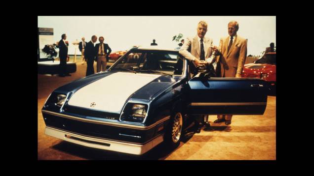 Dodge Shelby Charger foi fruto da parceria entre Carroll Shelby e a Chrysler | <a href="https://quatrorodas.abril.com.br/noticias/carrol-shelby-morre-aos-89-anos-321336_p.shtml" target="_blank" rel="migration">Carroll Shelby morre aos 89 anos</a> | <a href="https://quatrorodas" rel="migration"></a> Dodge Shelby Charger foi fruto da parceria entre Carroll Shelby e a Chrysler | <a href="https://quatrorodas.abril.com.br/noticias/carrol-shelby-morre-aos-89-anos-321336_p.shtml" target="_blank" rel="migration">Carroll Shelby morre aos 89 anos</a> | <a href="https://quatrorodas" rel="migration"></a>