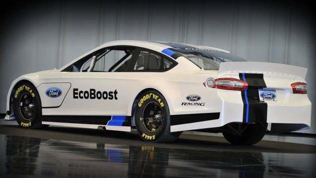 A Ford vai usar o novo motor EcoBoost no Fusion NASCAR A Ford vai usar o novo motor EcoBoost no Fusion NASCAR