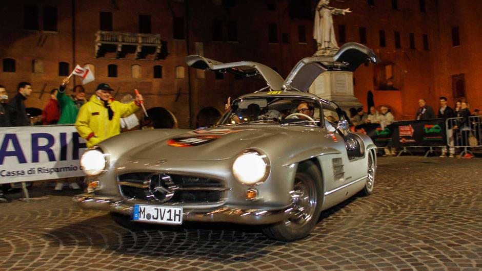 O que dizer desta Mercedes-Benz 300 SL Gull Wing? Nem n&oacute;s sabemos...