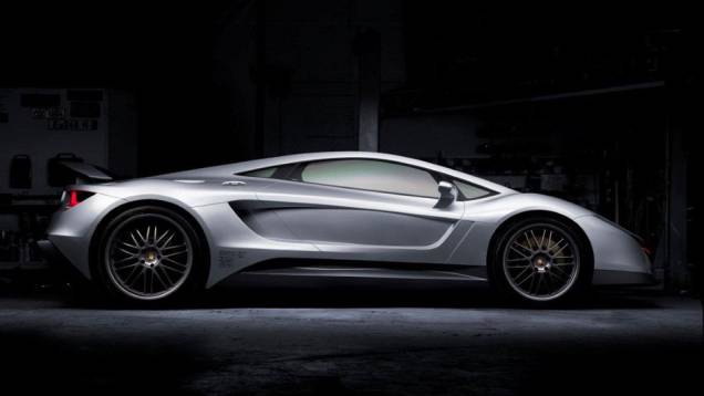 Modelo tem 4,7 metros de comprimento | <a href="https://quatrorodas.abril.com.br/carros/lancamentos/donirosset-686600.shtml" rel="migration">Leia mais</a> Modelo tem 4,7 metros de comprimento | <a href="https://quatrorodas.abril.com.br/carros/lancamentos/donirosset-686600.shtml" rel="migration">Leia mais</a>