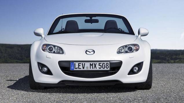 Marca revelou o modelo durante o AMI Motor Show | <a href="https://quatrorodas.abril.com.br/noticias/mazda-revela-conceito-mx-5-yusho-leipzig-322467_p.shtml" rel="migration">Leia mais</a> Marca revelou o modelo durante o AMI Motor Show | <a href="https://quatrorodas.abril.com.br/noticias/mazda-revela-conceito-mx-5-yusho-leipzig-322467_p.shtml" rel="migration">Leia mais</a>