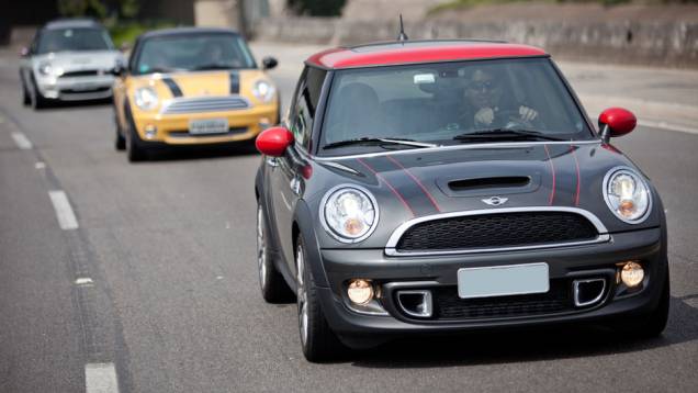 A Caltabiano organiza eventos com os donos de MINI Cooper, chamados de MINI Parade | <a href="https://quatrorodas.abril.com.br/reportagens/felizes-sempre-687168.shtml" rel="migration">Leia mais</a>