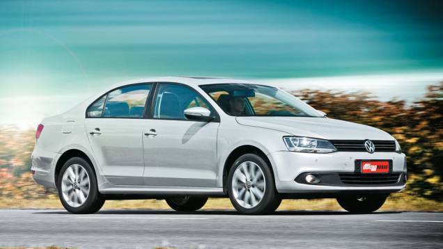 3º Lugar: Volkswagen Jetta | Depreciação em um ano: -8,0% | Versão do carro que menos se depreciou: Highline 2.0 TSI 4p