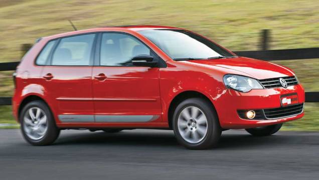 17º Lugar: Volkswagen Polo | Depreciação em um ano: -11,0% | Versão do carro que menos se depreciou: Sportline 2.0 8V 4p