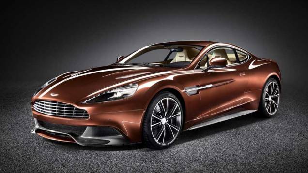 Belo como todo Aston Martin, o Vanquish teve linhas inspiradas no superesportivo One-77 | <a href="https://quatrorodas.abril.com.br/noticias/fabricantes-aston-martin-revela-am310-vanquish-323326_p.shtml" rel="migration">Leia mais</a>