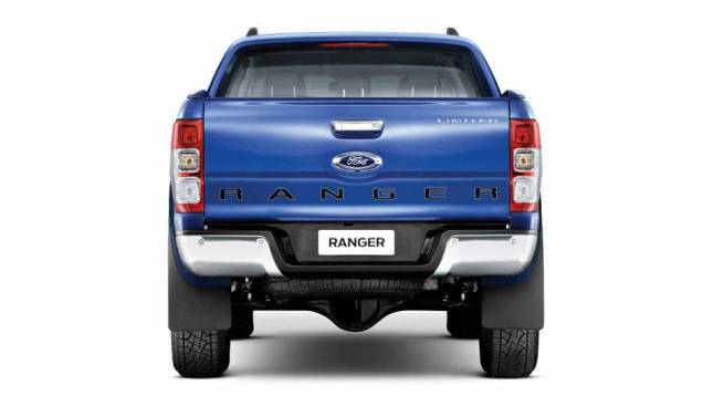 Quem já dirigiu a antiga Ranger vai notar a evolução nesta nova geração; a dirigibilidade lembra um automóvel | <a href="https://quatrorodas.abril.com.br/carros/lancamentos/ford-ranger-689994.shtml" rel="migration">Leia mais</a>