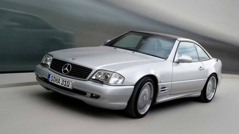 SL 73 AMG: um verdadeiro monstro surgiu em 1999, com um motor V12 de 525 cv