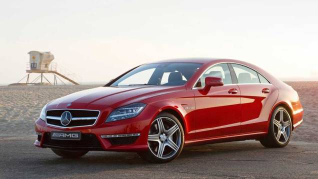 CLS 63 AMG: o motor 5.5 V8 biturbo de 557 cv não é o único chamariz deste belo cupê de quatro portas, cuja nova geração foi lançada em 2011 CLS 63 AMG: o motor 5.5 V8 biturbo de 557 cv não é o único chamariz deste belo cupê de quatro portas, cuja nova geração foi lançada em 2011