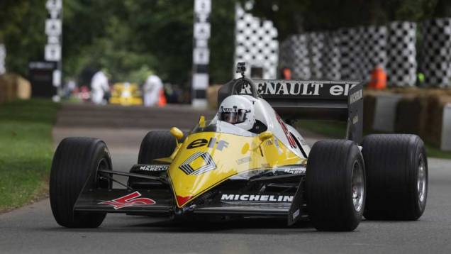 A Renault que disputou várias temporadas dos anos 80 também esteve em Goodwood
