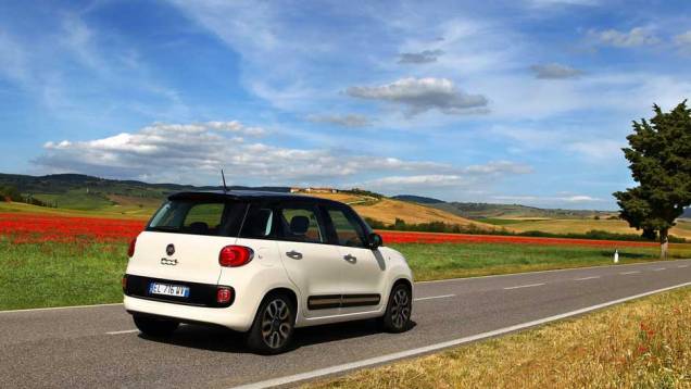 Fiat planeja uma versão de sete lugares do 500 L