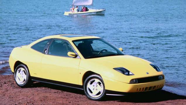 Coupé: desenhado por Pininfarina, foi importado para cá entre 1995 e 1996 com o motor 2.0 16V posteriormente usado no Tipo