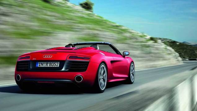 Audi R8 2013 | <a href="https://quatrorodas.abril.com.br/noticias/audi-divulga-face-lift-325600_p.shtml" target="_blank" rel="migration">Leia mais</a>