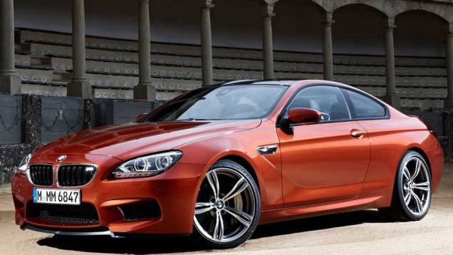 BMW M6 usa motor 4.4 v8 biturbo de 560 cv e 72 mkgf de torque...