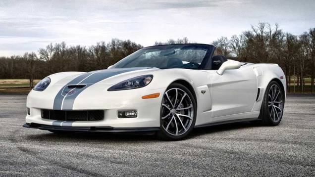 O Corvette 427 Convertible é uma máquina de gerar adrenalina. O modelo usa um 7.0 V8 de 505 cv e 65 mkgf de torque, permite um passeio de cabelos ao vento...