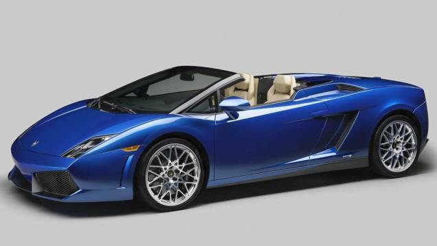 Lamborghini Gallardo LP550-2 utiliza um 5.2 V10 de 550 cv e 55 mkgf de força...